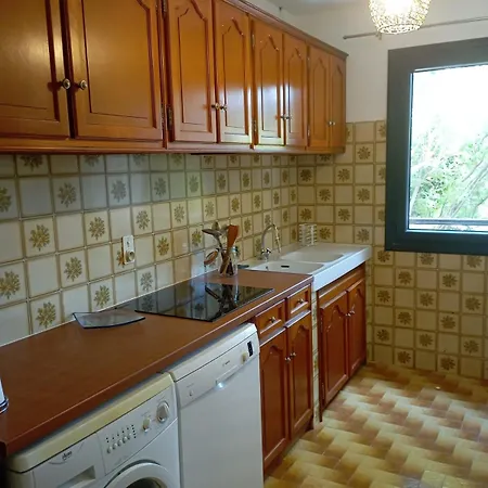 Ground Floor 2 St-raphael Апартаменты *